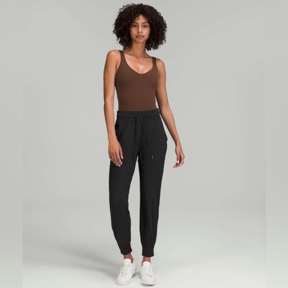 Lululemon Women's 4 Ready to Rulu High-Rise Jogger Pant Black Drawstring Workout - Picture 1 of 15